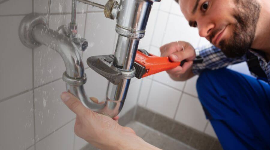 Professional expert plumbing services in Scotland, MD
